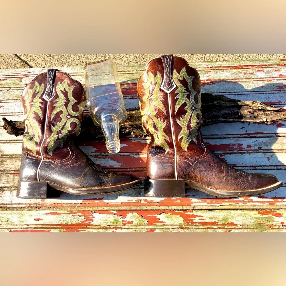🪺Ariat Leather Tombstone Embroidered Western Boots - Picture 6 of 16